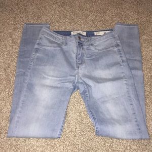 Bullhead high rise skinny jeans